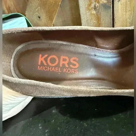 Michael Kors Brown Suede Wedge Heels Size 10 - Picture 4 of 8